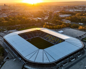 Na zdjęciu znajduje się Stadion Miejski imienia Floriana Krygiera